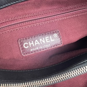 CHANEL シャネル ココマーク  レザー×エナメル ハンドバッグ ブラック A-9235