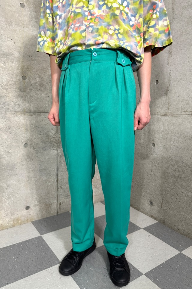 "EURO" design tuck pants