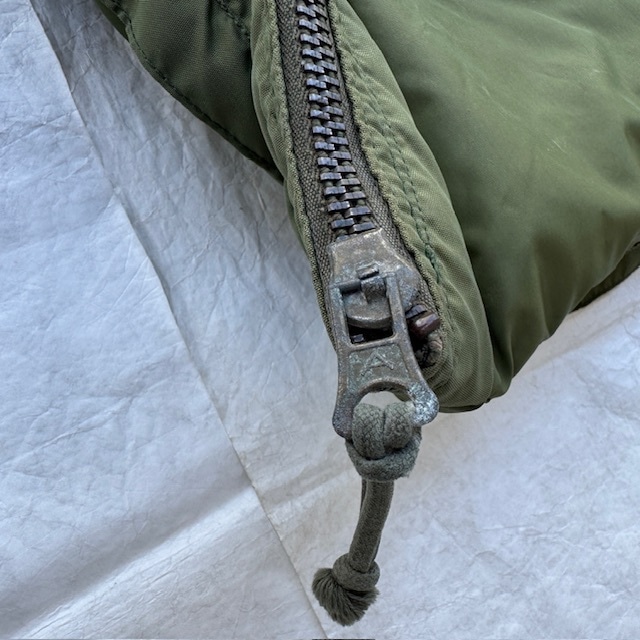 US ARMY ヘルメットバッグ 77年製 ミリタリー 真鍮ジッパー 3rd ヴィンテージ 画像6