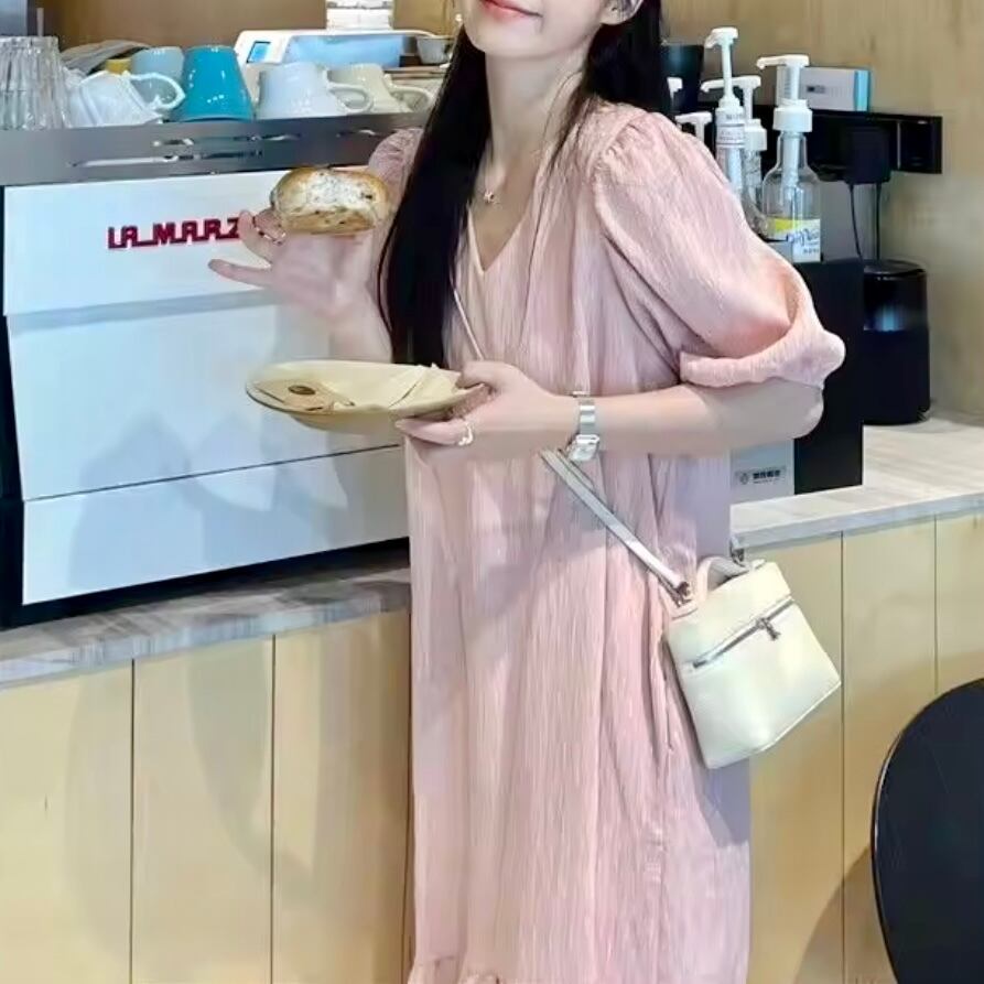 パフスリーブリラックスワンピース