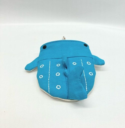 ジンベエザメ　キーホルダー　チャーム｜とりさん工房ーかわいいハンドメイドポーチ