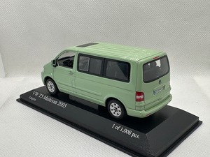 【ミニチャンプス】1/43 フォルクスワーゲン T5 マルチバン 2003(グリーン)買取品
