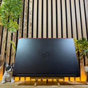 ☘初心者向け☘️富士通 LIFEBOOK A‼️光学ドライブ搭載☘SSD☘️メモリ8GB☘Core i3 第8世代☘️ノートパソコン