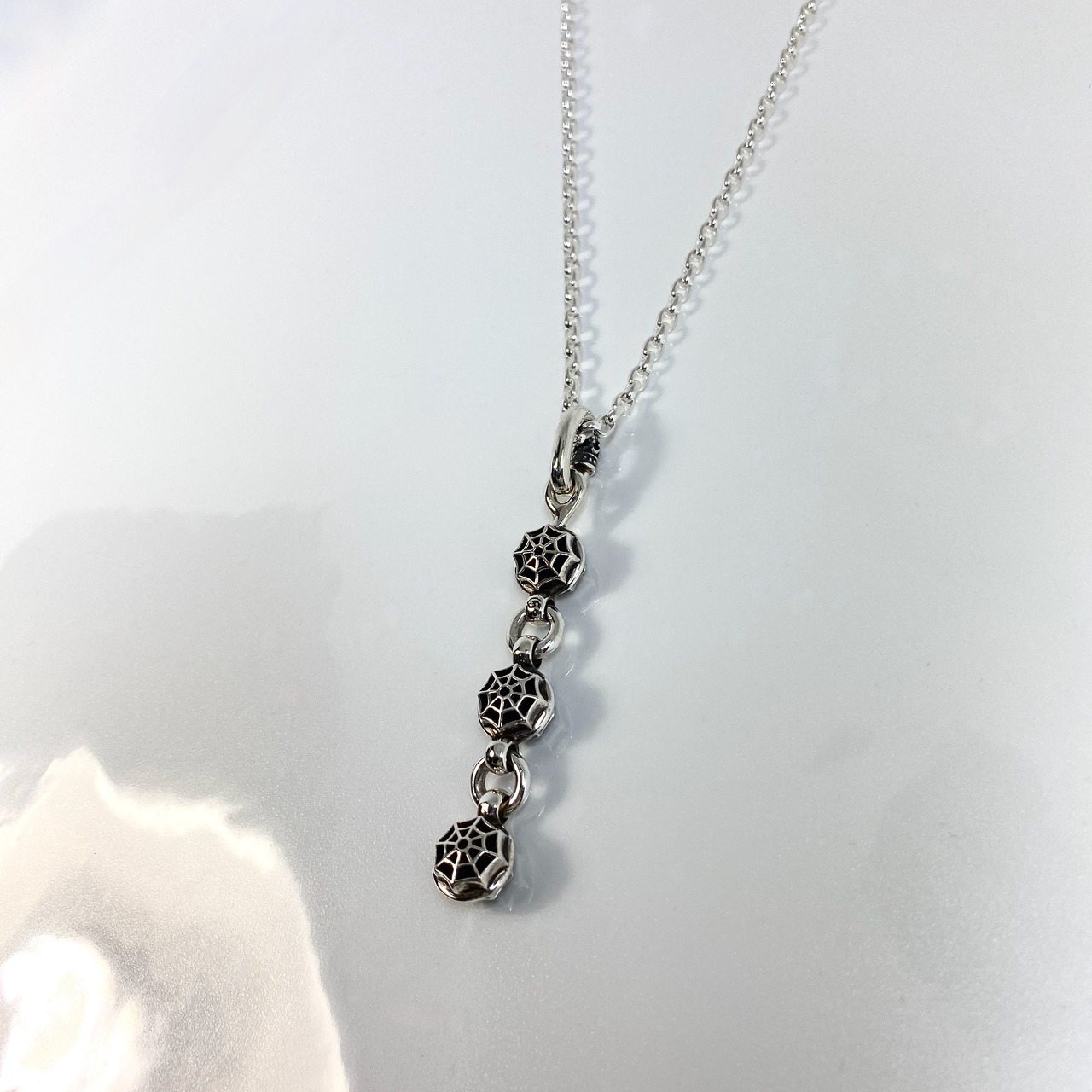 SPIDER WEB BALL:S NECKLACE Y/ スパイダーウェブボールYネックレス
