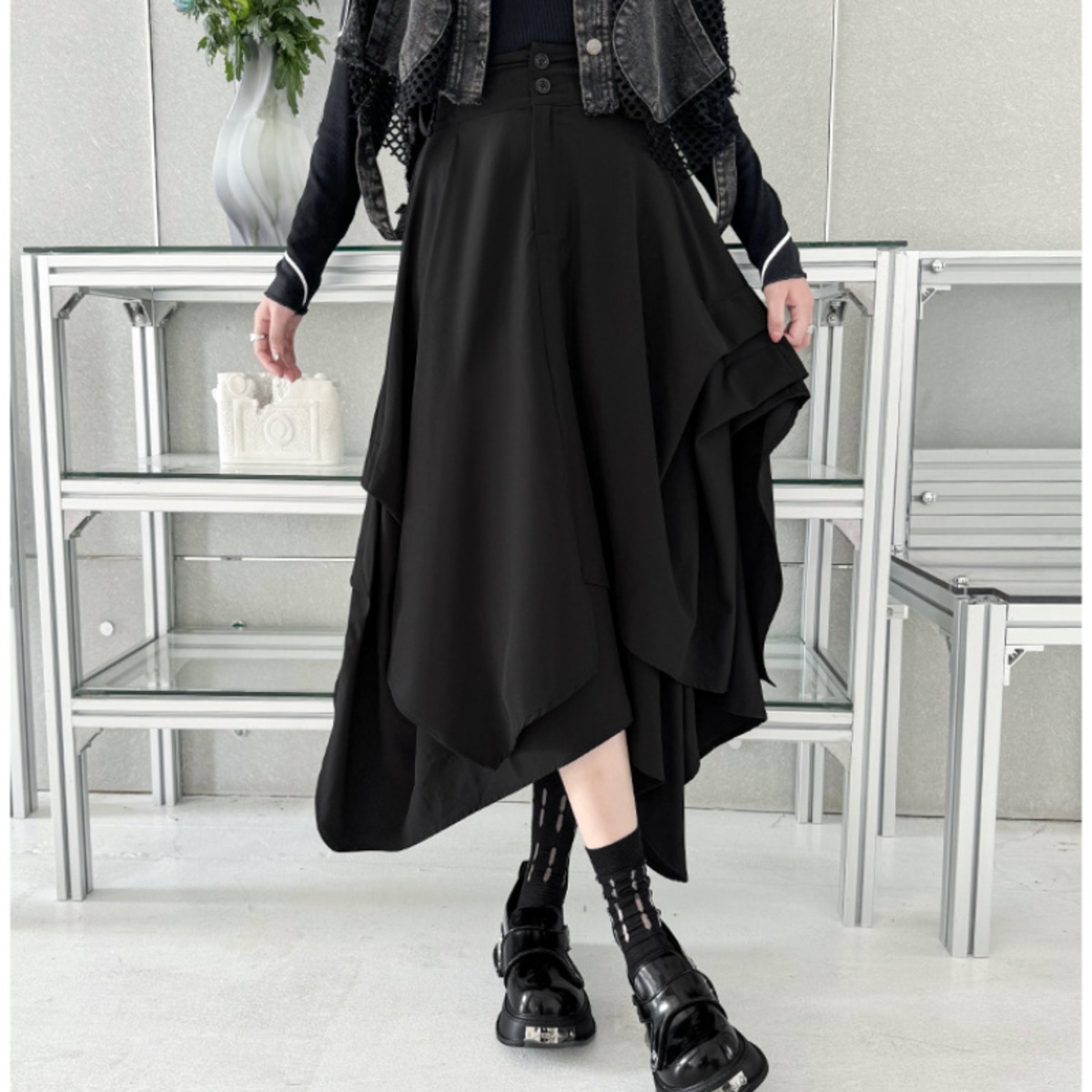 BLACKPEACENOW アシンメトリースカート ベルト レイヤード 黒 BLACKPEACENOW アシンメトリースカート ベルト レイヤード 黒 【公式通販】