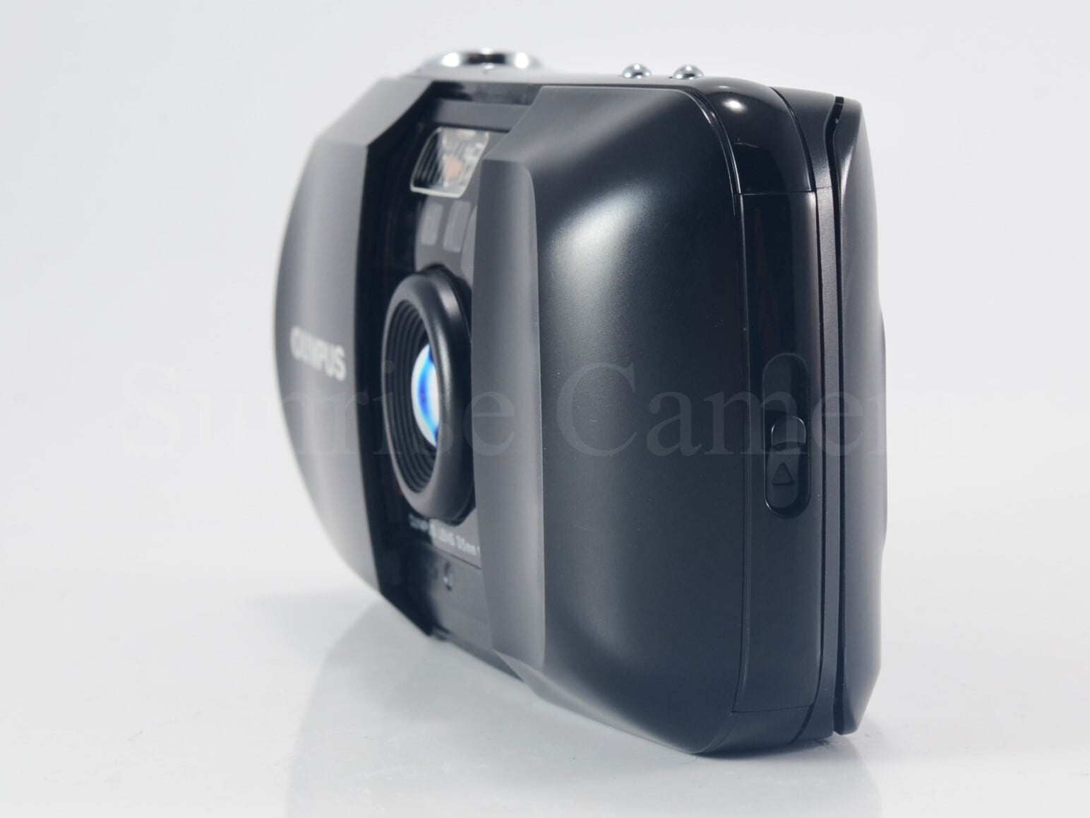 OLYMPUS μ ミュー 初代 ブラック / 35mm F3.5 フィルムコンパクト