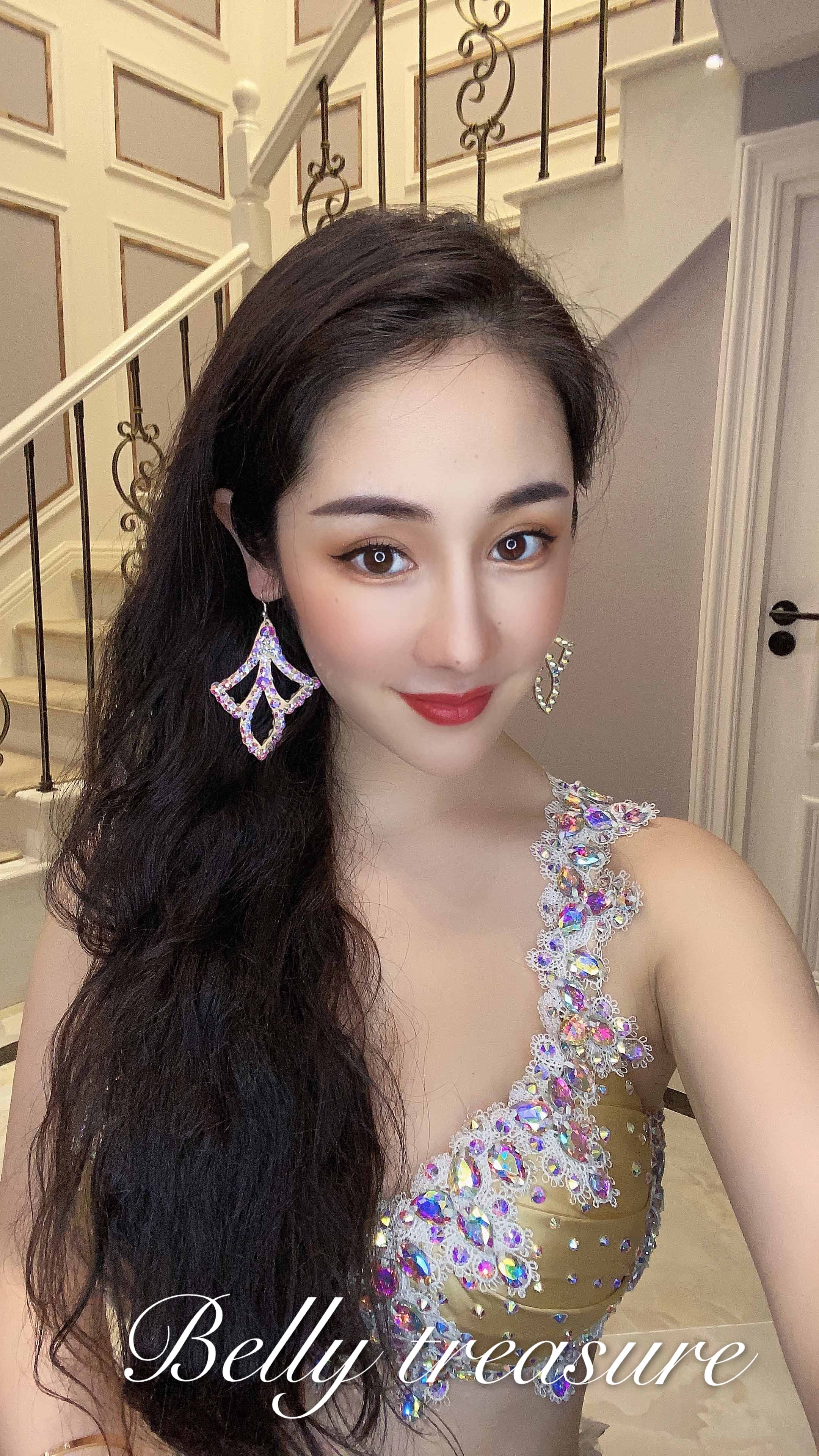 【翌日発送可能商品】女神のピアス PHE E001