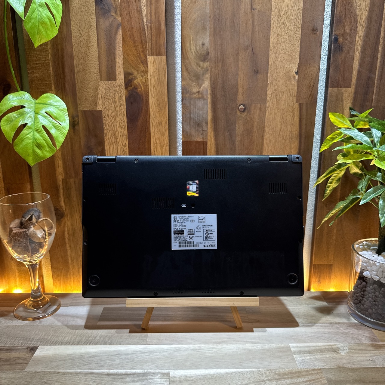 \ 公式ショップ限定価格❣️/ 準美品《最上級》LIFEBOOK U9311/F 最高峰i7 第11世代 メモリ16GB SSD256GB ノートパソコン 安心サポート＆3ヶ月保証付き