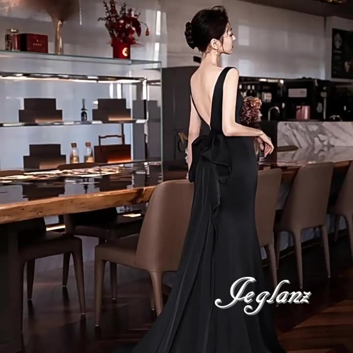 2色 ウエディング カラードレス 背中開き ビックリボン シンプル派 ♪(M9685)π