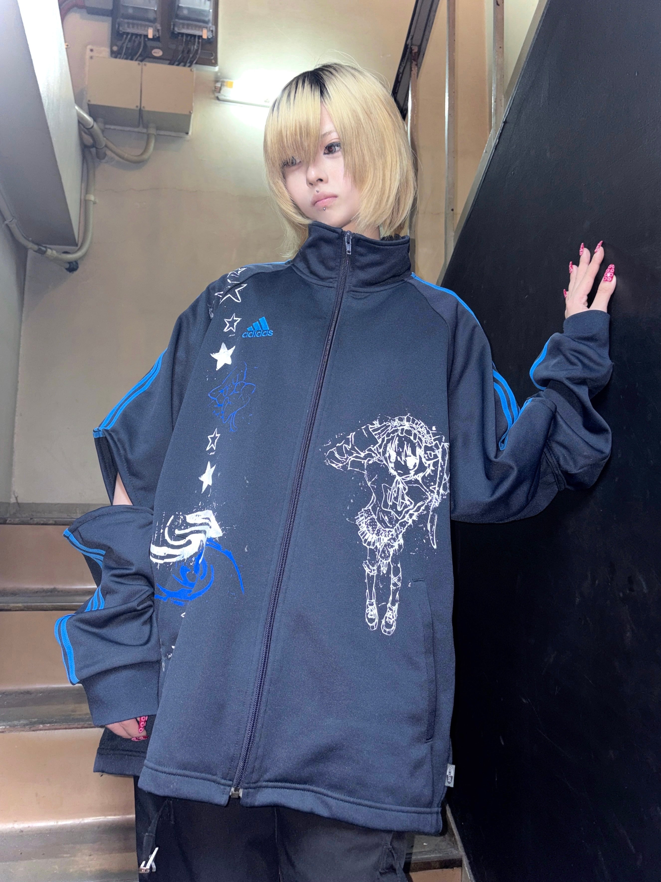 ALL ITEM | プレミアム雀蜂