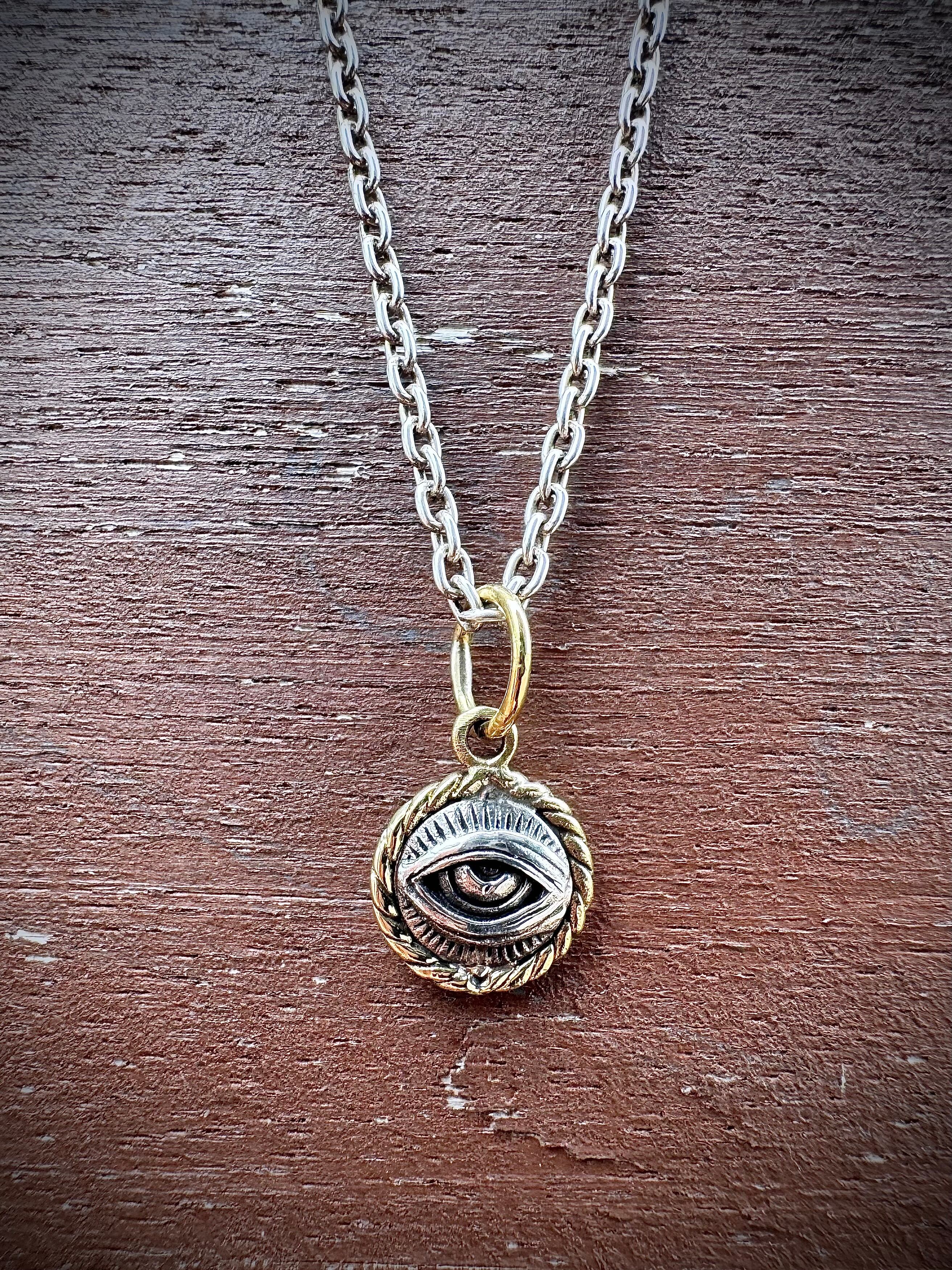 EYE OF PROVIDENCE-プロビデンスの目- | Gift Rover（ギフトローバー）