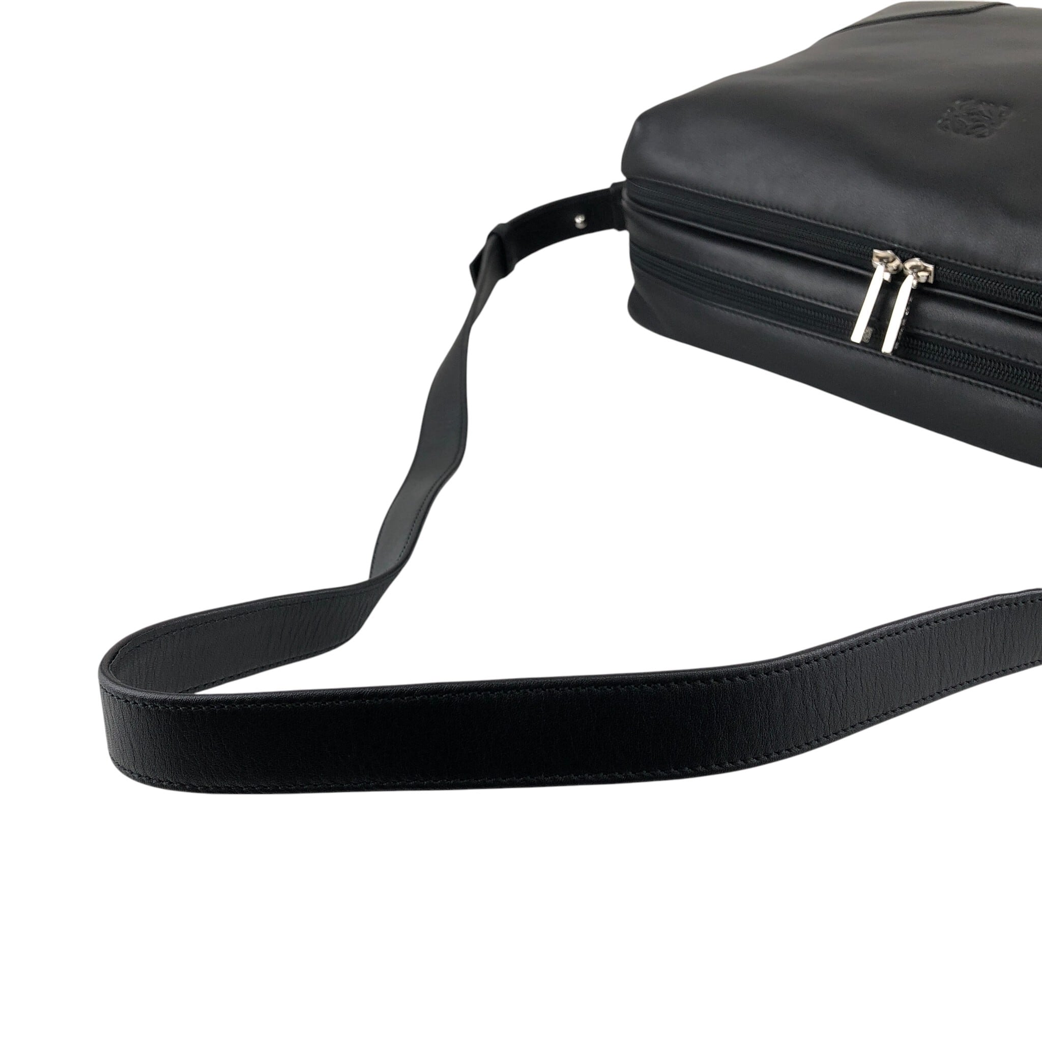 LOEWE ロエベ ショルダーバッグ ブラック アナグラム レザー vintage