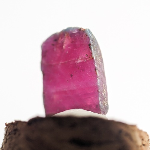 【1381】　ルビーインゾイサイト　アフリカ産　2.27ct