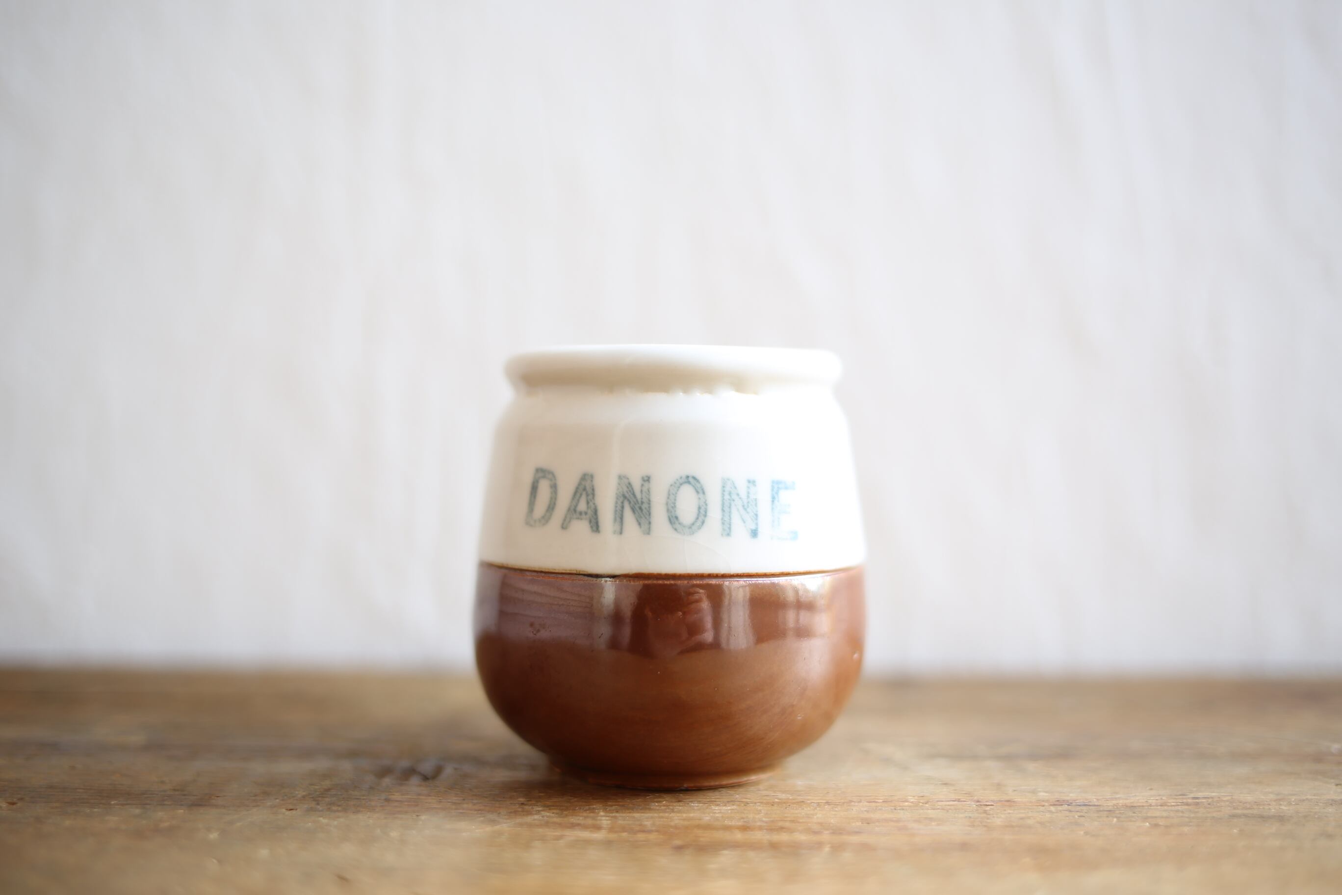 フランス アンティーク 『DANONE』ダノン 陶器製 ヨーグルトポット N