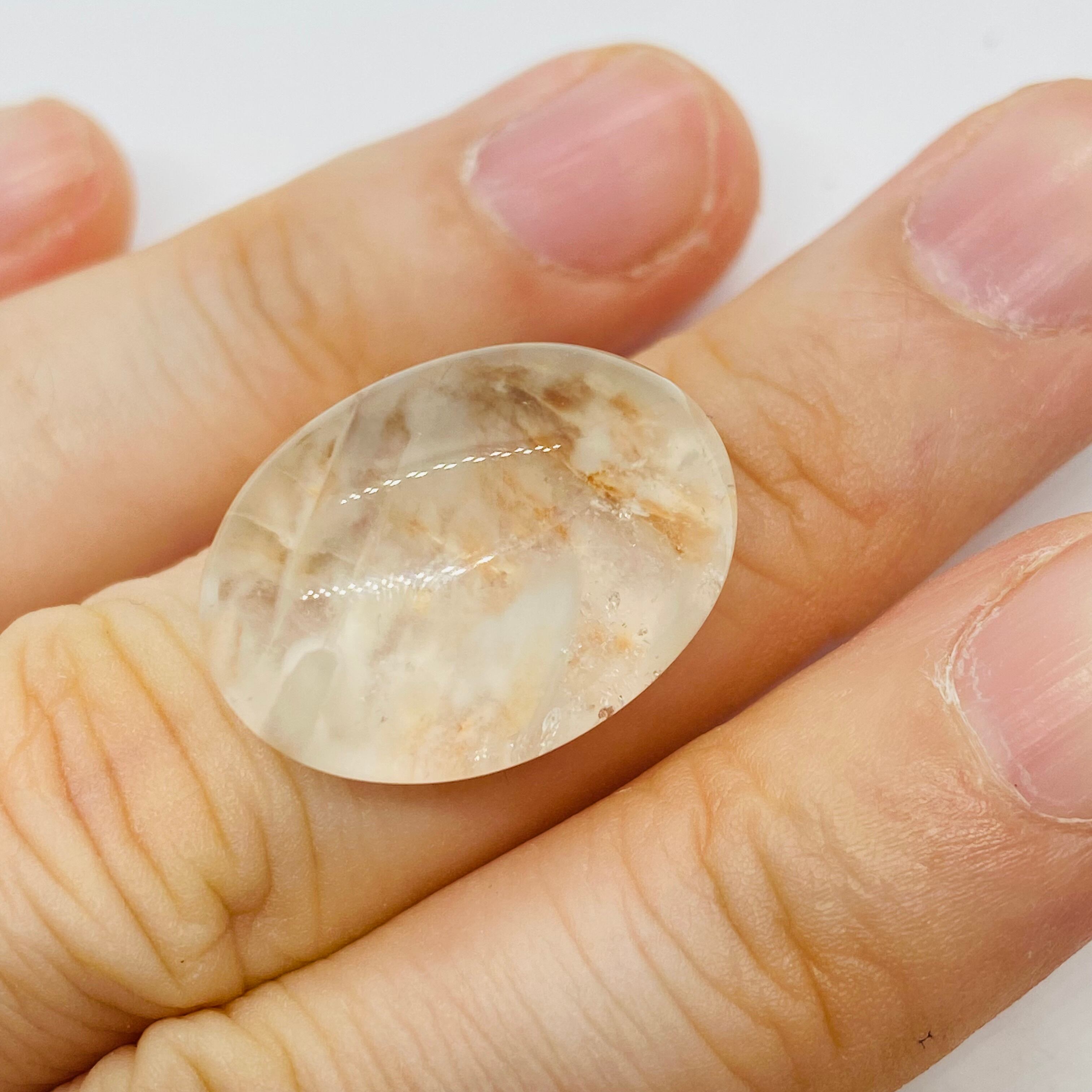 春待ちホワイトガーデンクオーツ