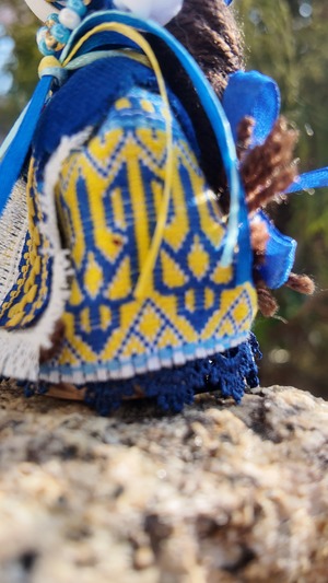 UA.Designer手作りモタンカ 14cm（ウクライナの御守り）スタンド付き