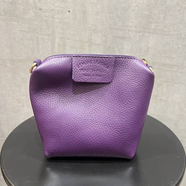 牛革 グレインレザー ショルダーストラップ付バッグ 2Way仕様 パープル