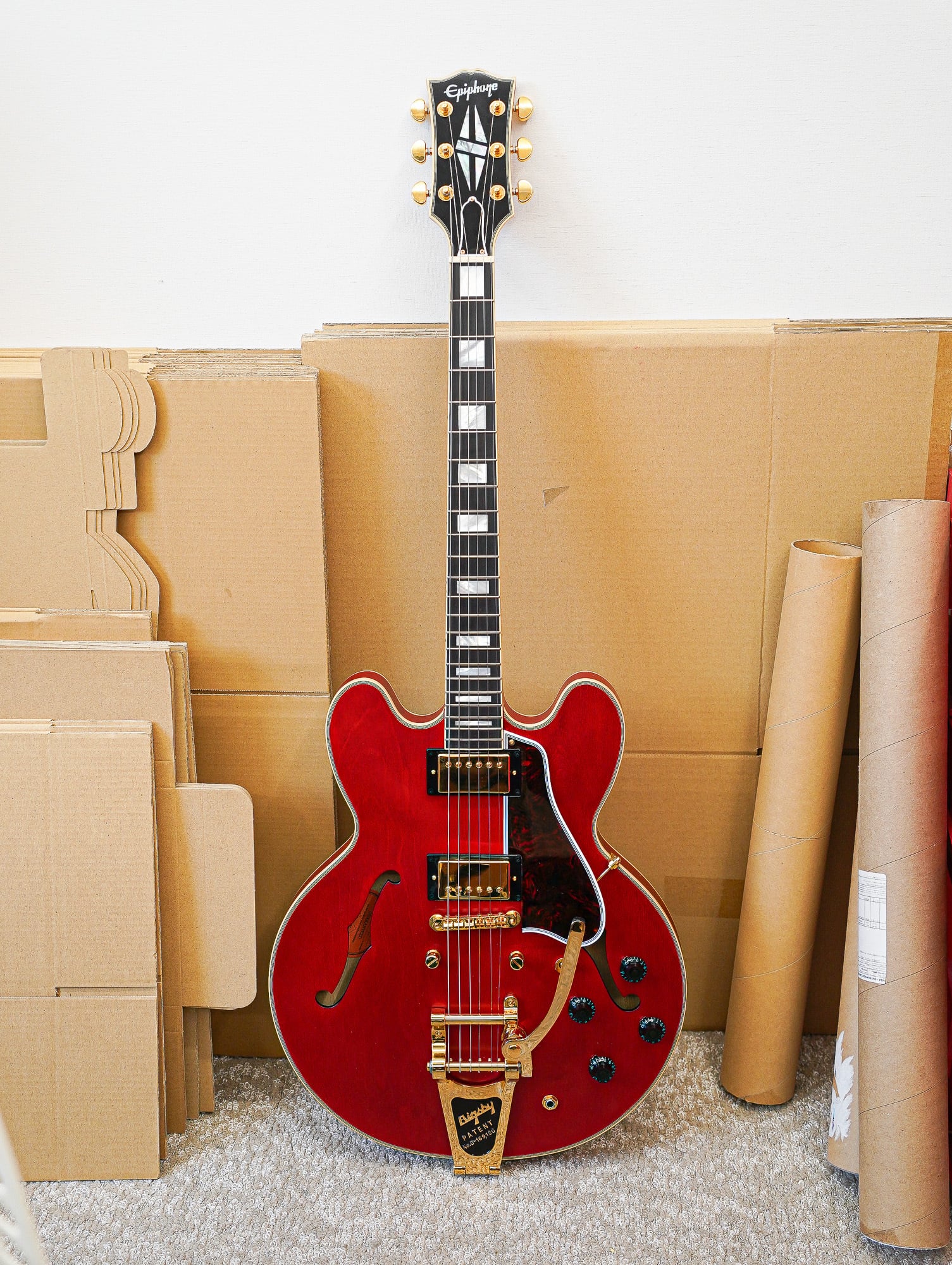Epiphone Inspired by Gibson Custom - 1959 ES-355 Cherry Red MOD