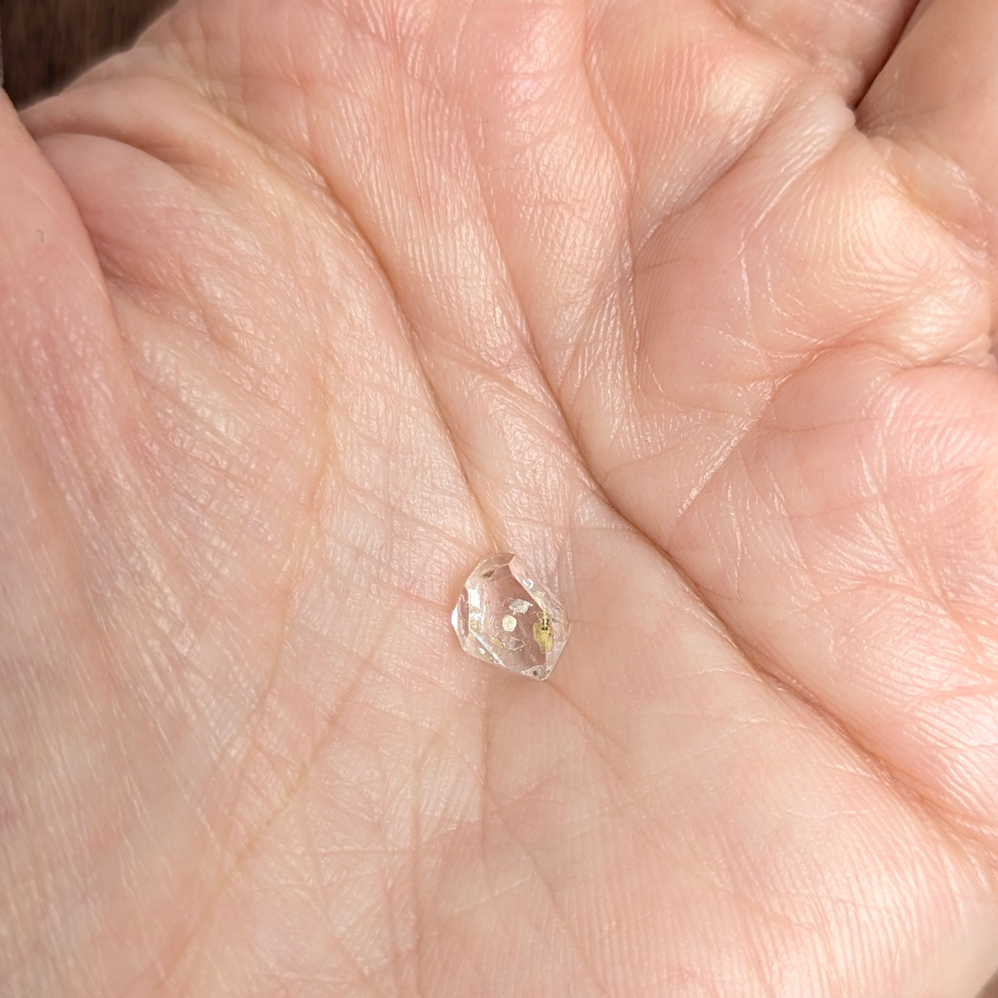 オイル・イン・クォーツ原石【1.19ct】 PRO208984 | Gem's Subculture