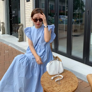 ワンピース レディース 送料無料 フレアワンピース Aライン ロング丈 マキシ丈 マキシワンピース 切り替えデザイン 丸首 ラウンドネック クルーネック フレンチスリーブ フレアスリーブ 半袖 ハイウエスト 体型カバー 脚長 スタイル ゆったり ゆる フリーサイズ 楽ちん 白 ホワイト 水色 ライトブルー きれいめ 大人可愛い かわいい シンプル カジュアル キュート ガーリー こなれ感 ラフ 抜け感 無地 春 春服 夏 夏服 10代 20代 30代 デート おでかけ モテ 普段使い 韓国系 オルチャン