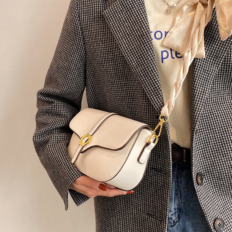 スタイルレッド メッセンジャーバッグ サドルバッグ シートバッグ Tiancai_Wing_Bag49187416560