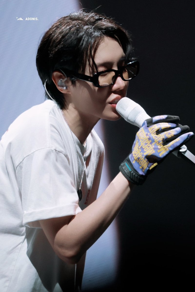 [BTS J-HOPE 着用] RIANNA 3カラー + FREE OMAKE 韓国メガネ ☆BTS ジェイホープ 着用！！【BLUE ELEPHANT】RIANNA yellow