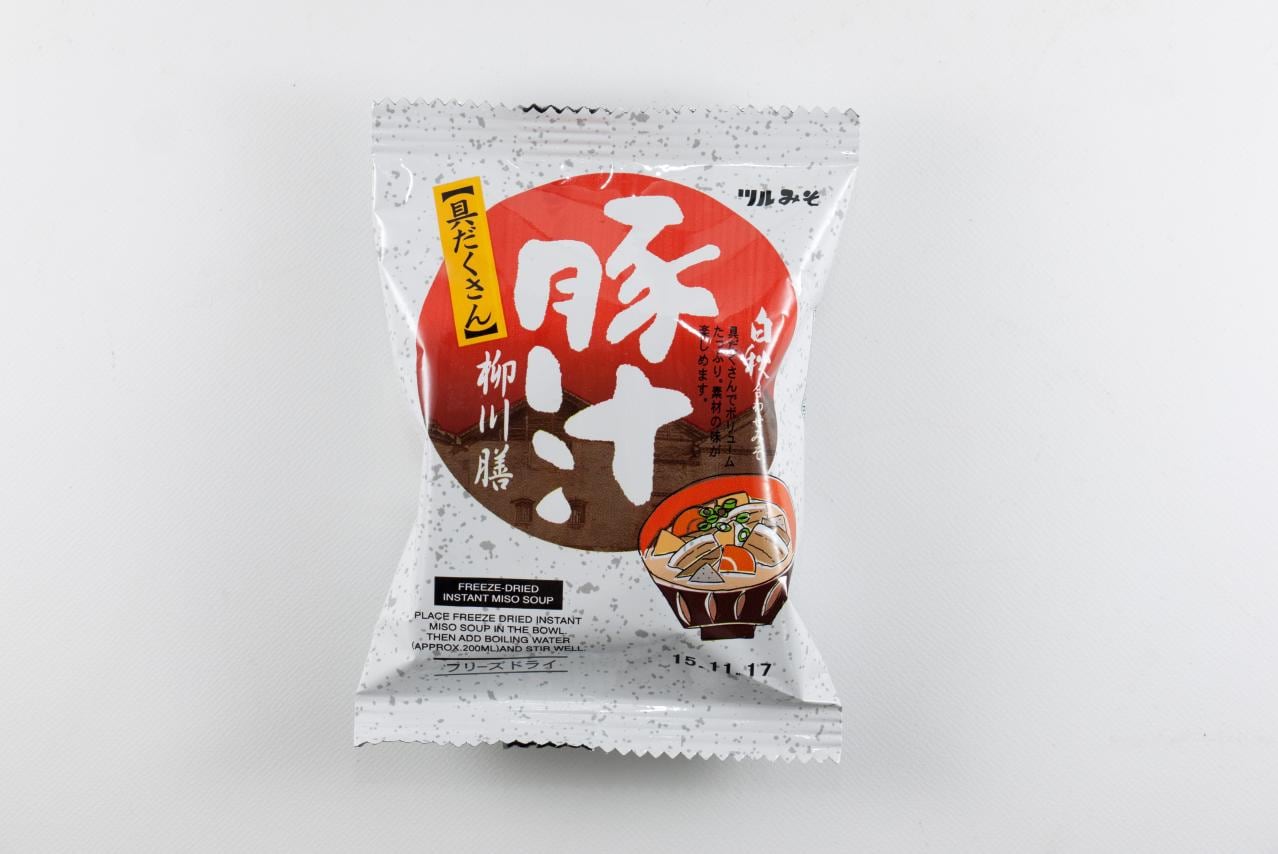 ぐるるんぱ様オーダー品　にんじんさんがあかいわけ　豚汁 豚汁｜商品情報｜株式会社にんべん