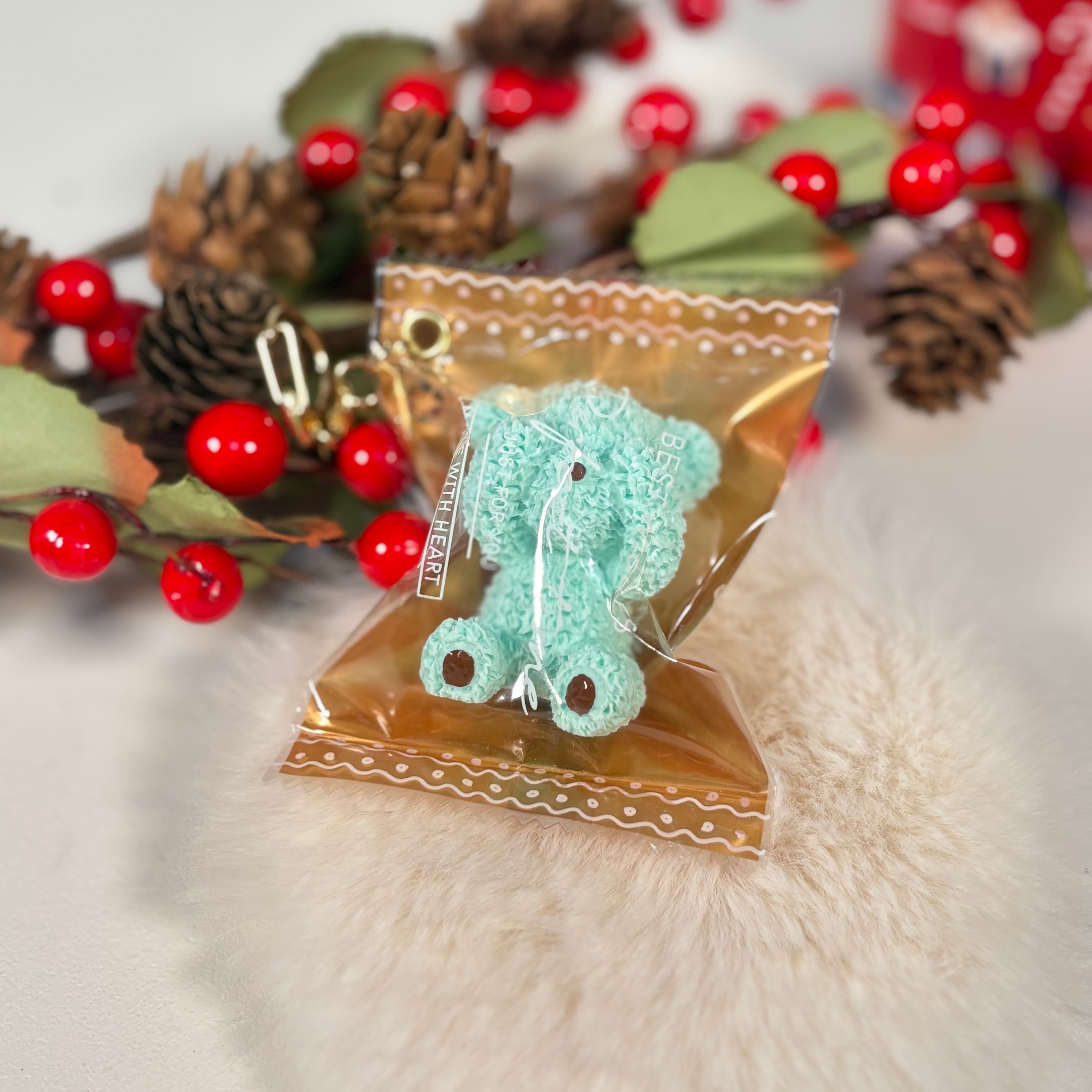 くまさんチョコキーホルダー お目目隠したVer