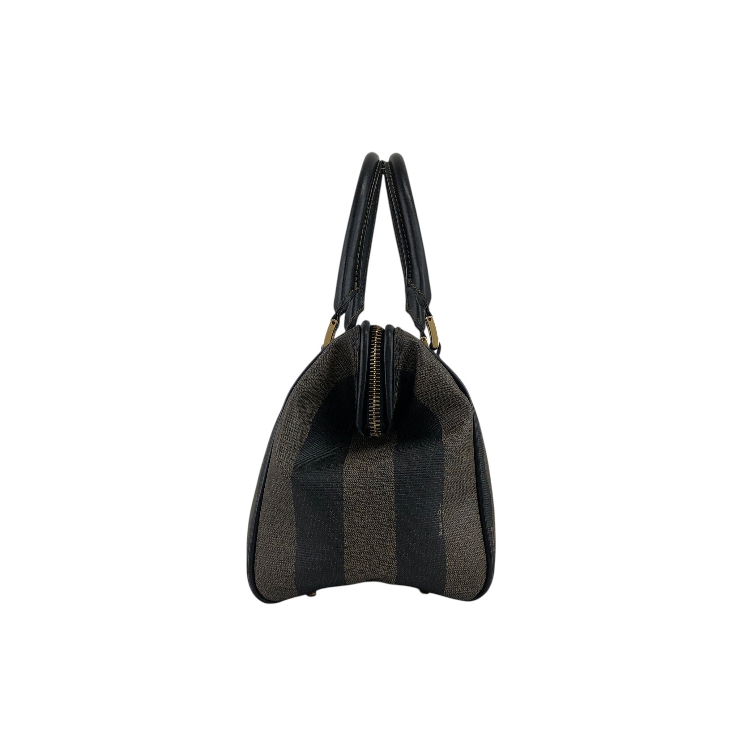 FENDI フェンディ ショルダーバッグ ブラック ロゴ ミニボストン PVC