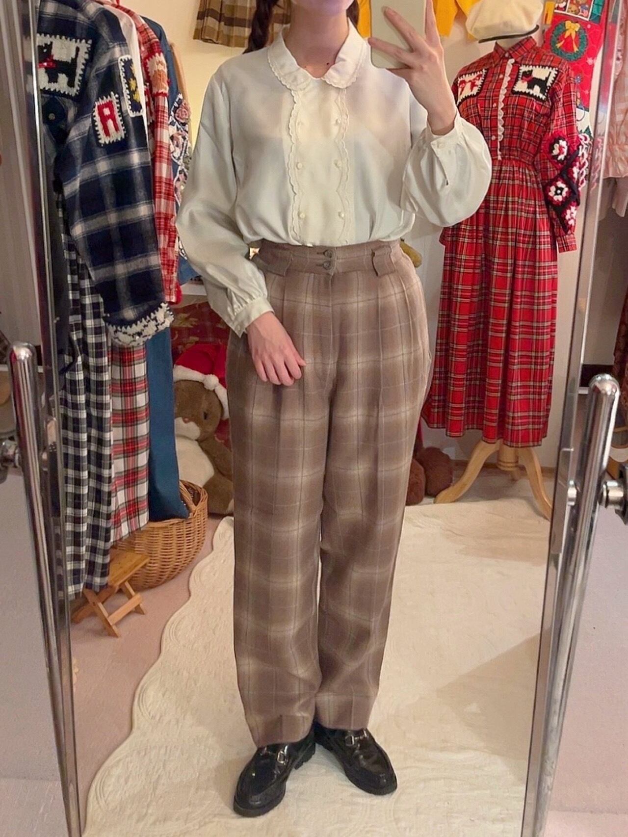 pale brown check tuck pants