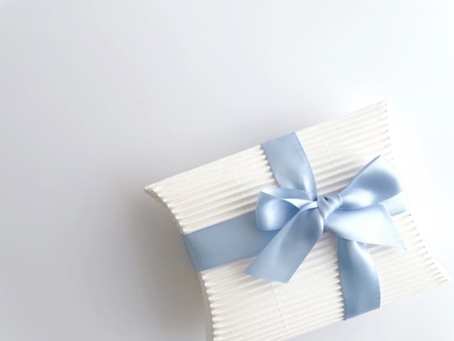 ギフト包装（リボン/熨斗がけを選択）