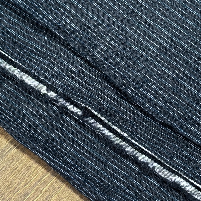 【生地販売】２・１ピンストライプ　紺（A-321）