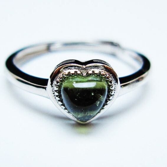 モルダバイト リング モルダウ石 指輪 ハート フリーサイズ 14号 一点物 メール便可 [M便 1/20] 199-563