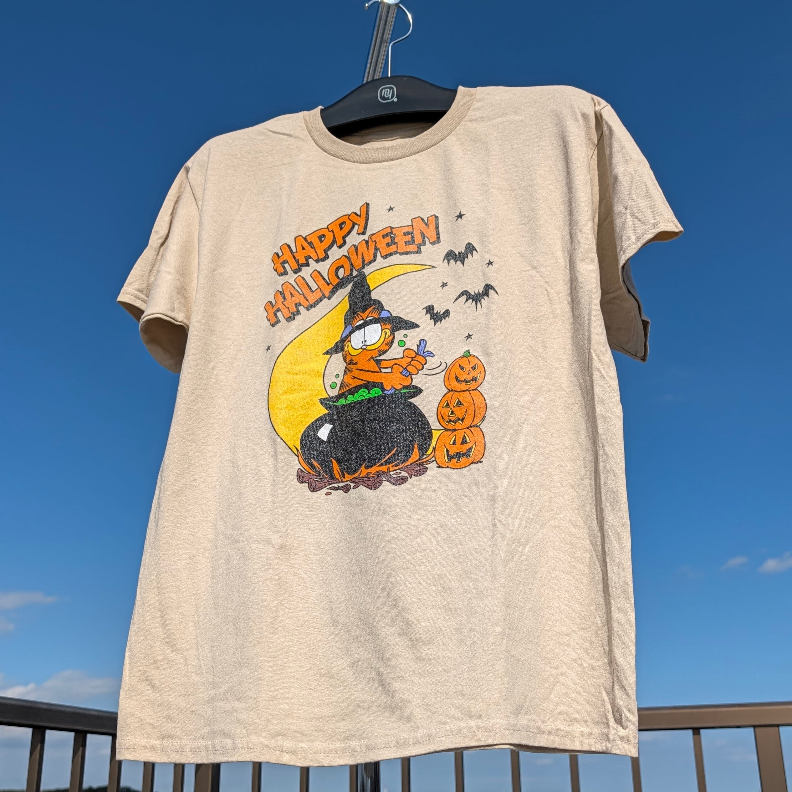 ✨️HAPPY HALLOWEEN✨️【 Garfield（ ガーフィールド ） 】HAPPY HALLOWEEN Tシャツ / US KIDS SIZE(日本のMサイズ相当) 〚アメリカン雑貨 アメトイ〛