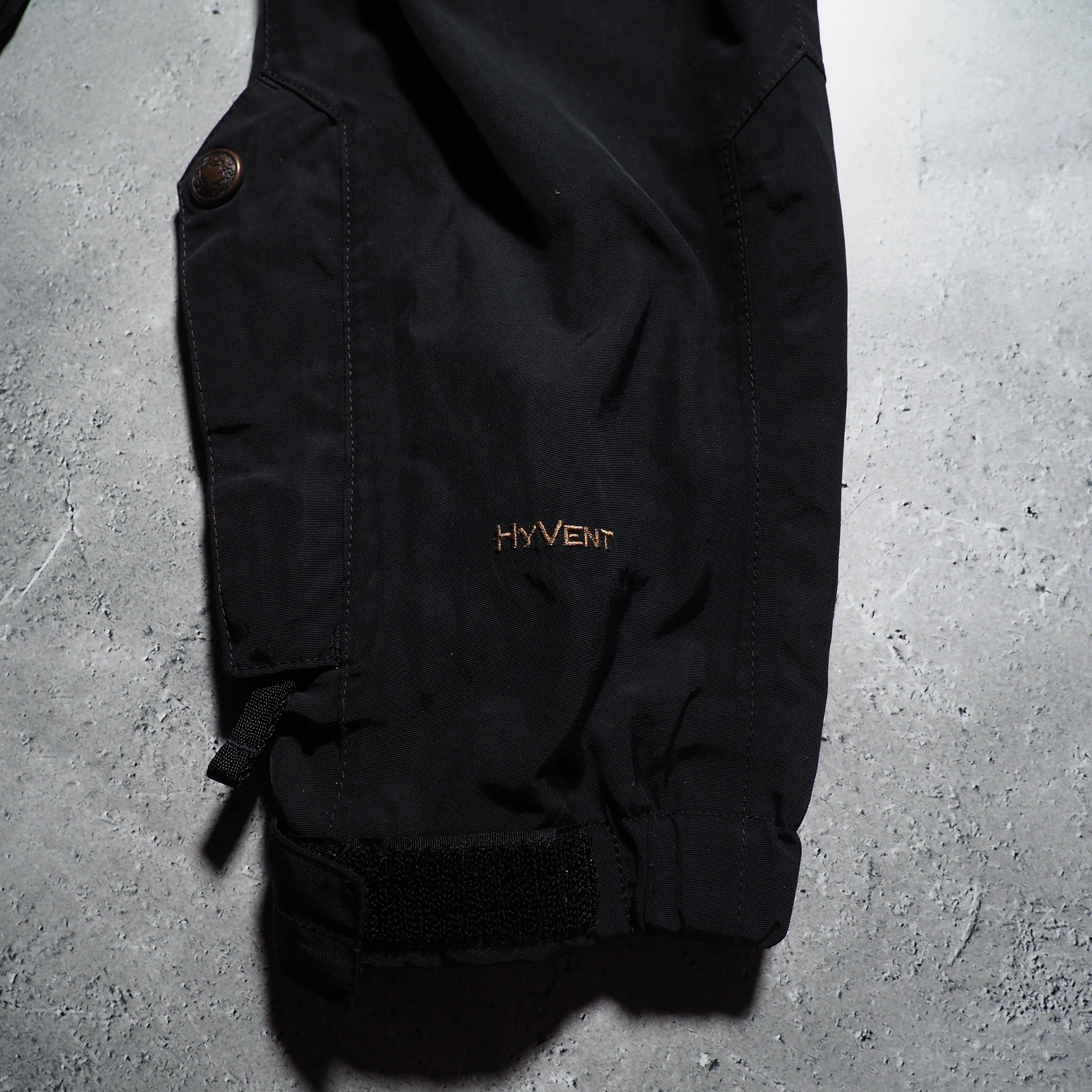 ” THE NORTH FACE - HYVENT ” Black Nylon technical mountain gear jacket