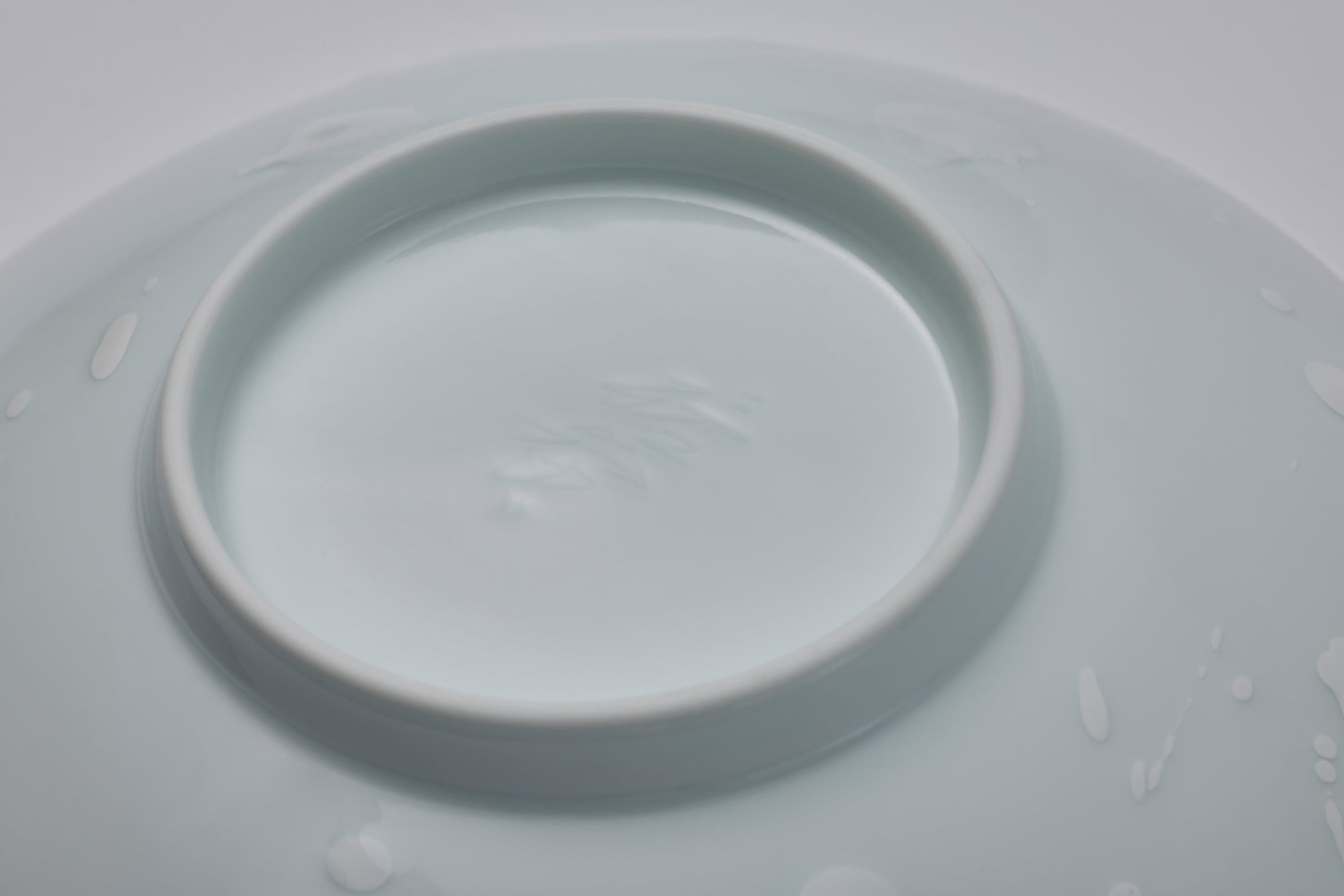 キングダム×有田焼】「思いの火」皿 ー 信 ー | 井上萬二窯 INOUE