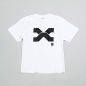 X階段　白　半袖Tシャツ