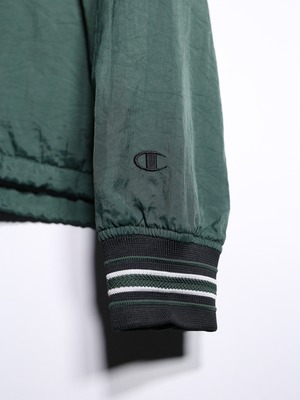 "Champion" north texas nylon pullover