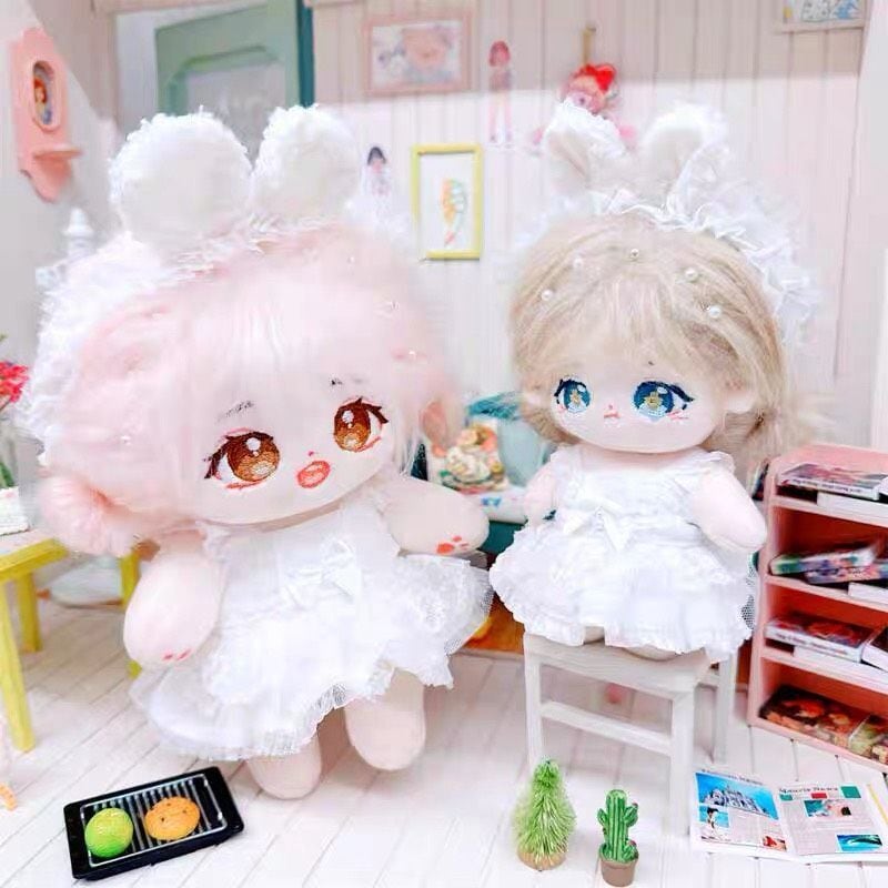 10cm.20cm ぬいぐるみ服 人形 ウエディング風 真っ白ドレス 羽根つき