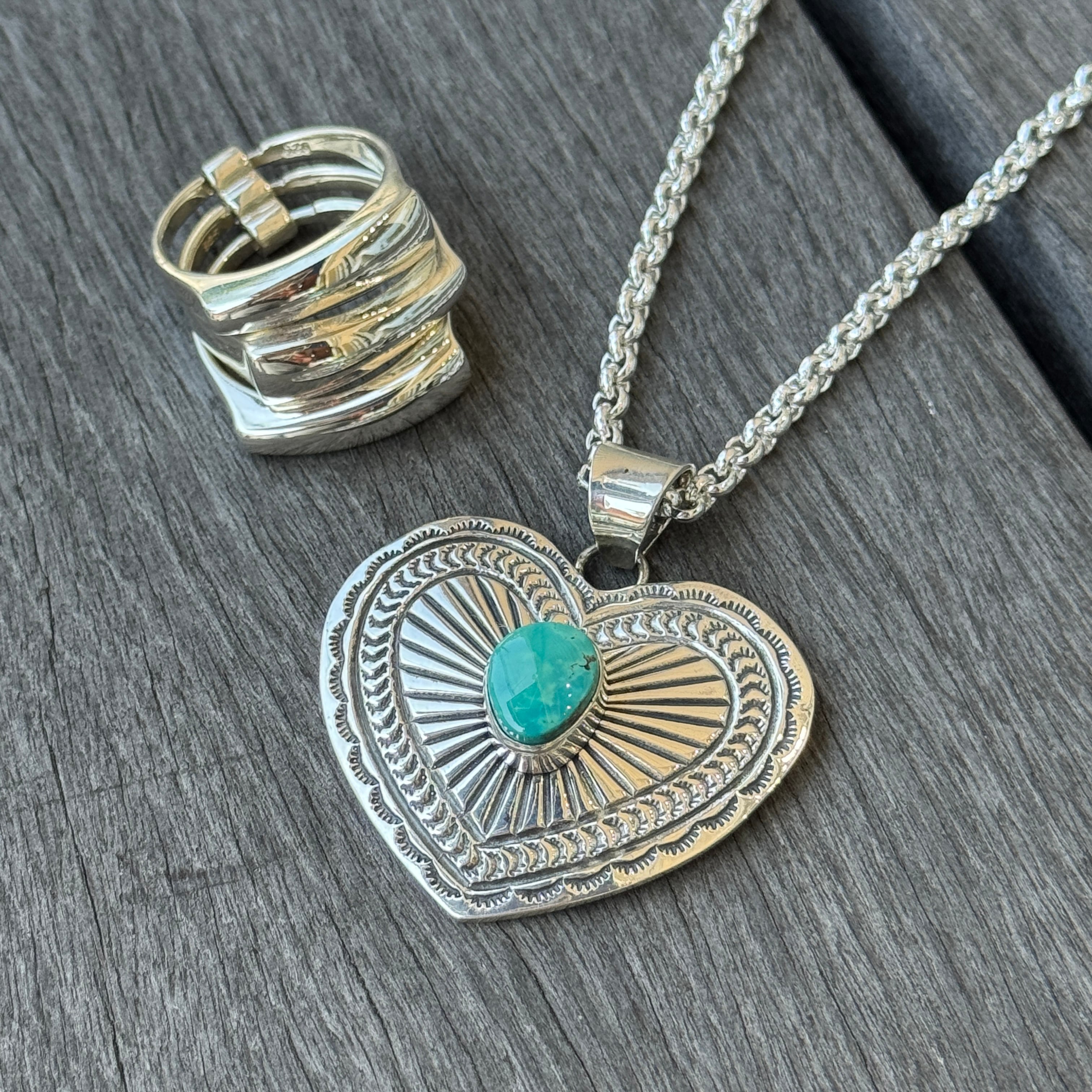 Indian Jewelry 》キングマン ターコイズハートペンダント ネックレス