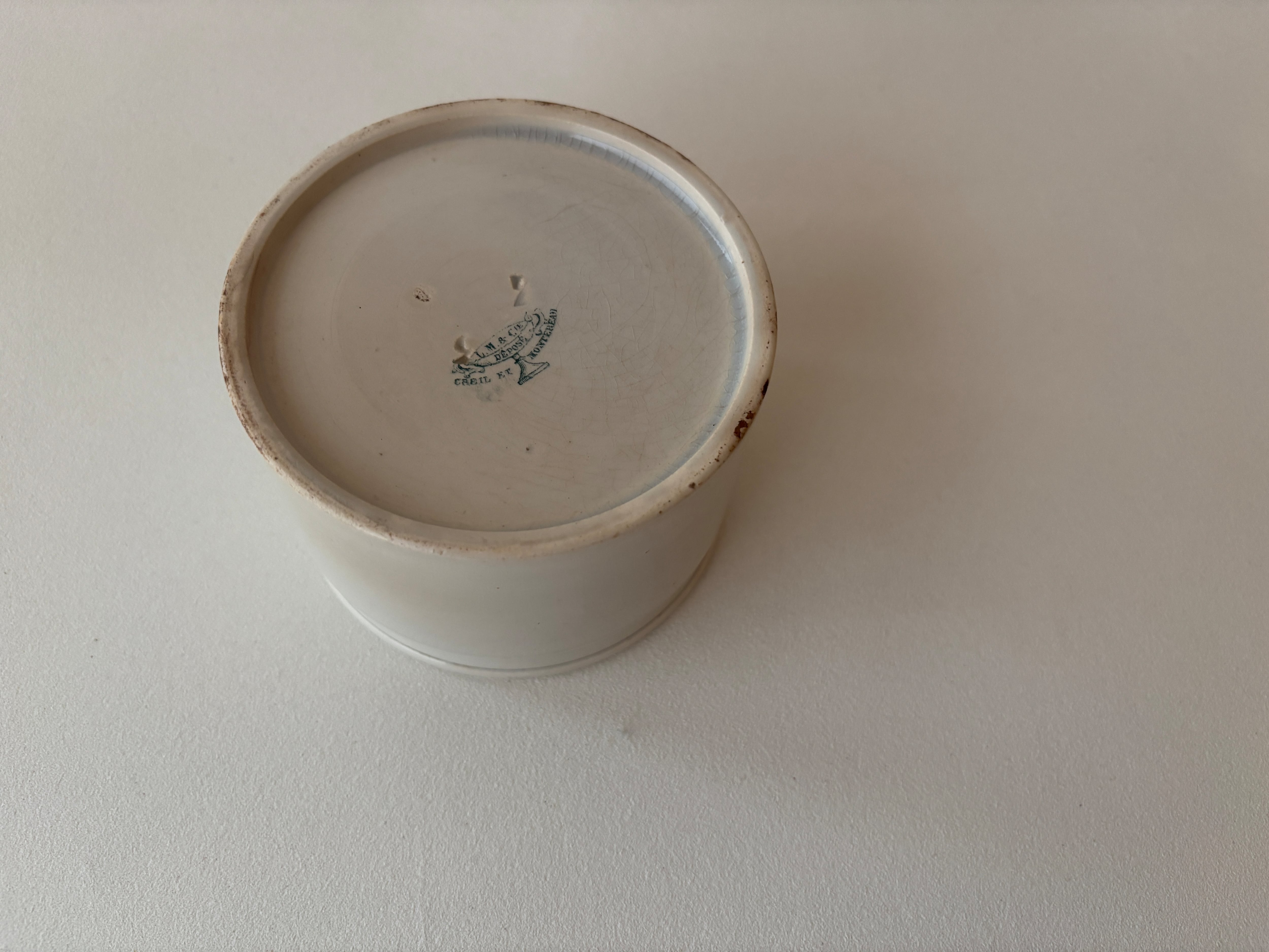 クレイユモントロー可愛いコンフィチュールポット TABLESPOONSミルク色 Creil et montereau クレイユモントロー コンフィチュールポット | My