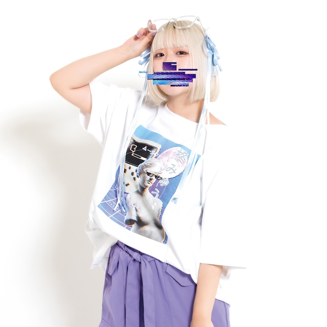 【柊みゅう×Crux.exe】GRAPHIC PRINT BIG TEE (WHITE)