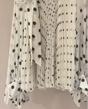 ドット柄シフォンブラウス