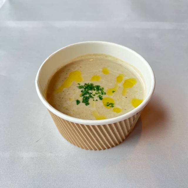 【新メニュー】季節のスープ　白トリュフオイル