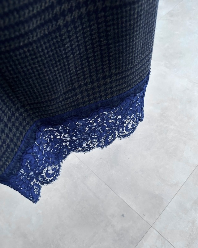 sacai　LACE HEM WOOL SKIRT