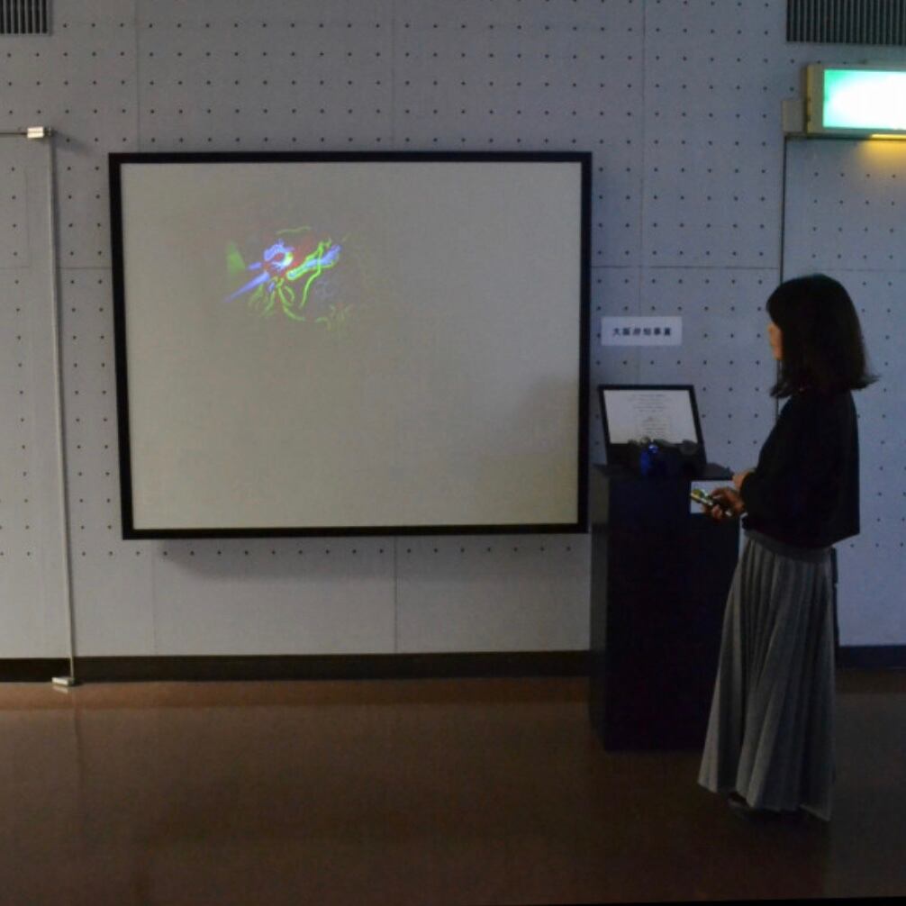 《裸》2019年/インク/F100号(1620×1303mm)/キャンバス/大阪府知事賞受賞作品