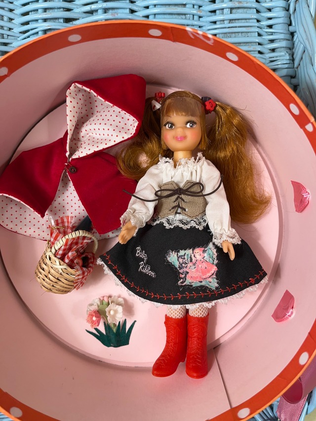 リボンちゃんの赤頭巾ちゃん　（220914）