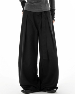 Belted Tuck Wide Pants 504104