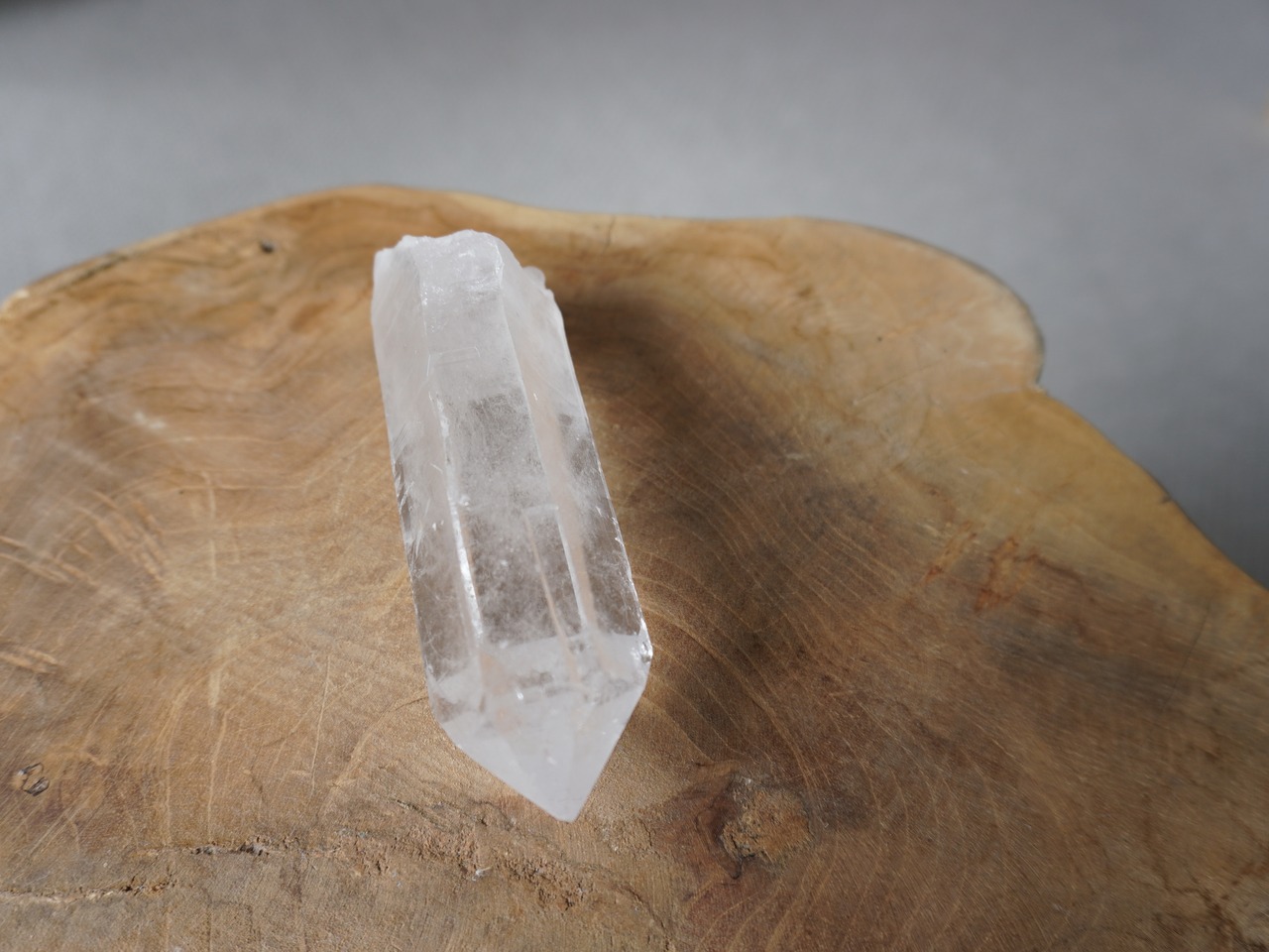 himalayan manihar quartz