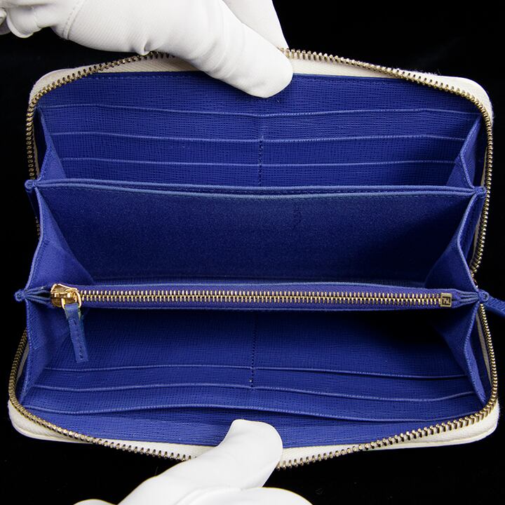 新品同様‼️ フェンディ　FENDI 財布　長財布　ラウンドファスナー 本物・送料無料・良品】FENDI・フェンディ・長財布・ラウンド